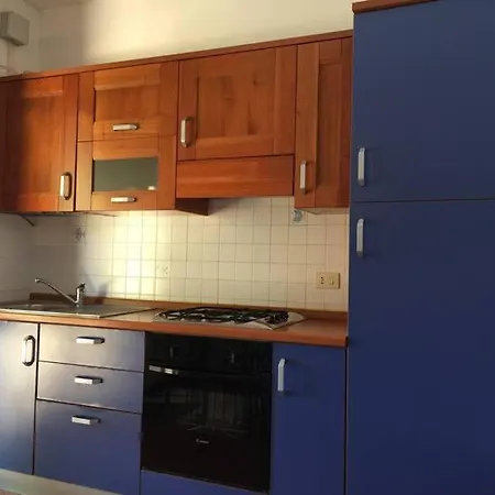 Gialla A Pochi Passi Dal Mare Apartamento Simius